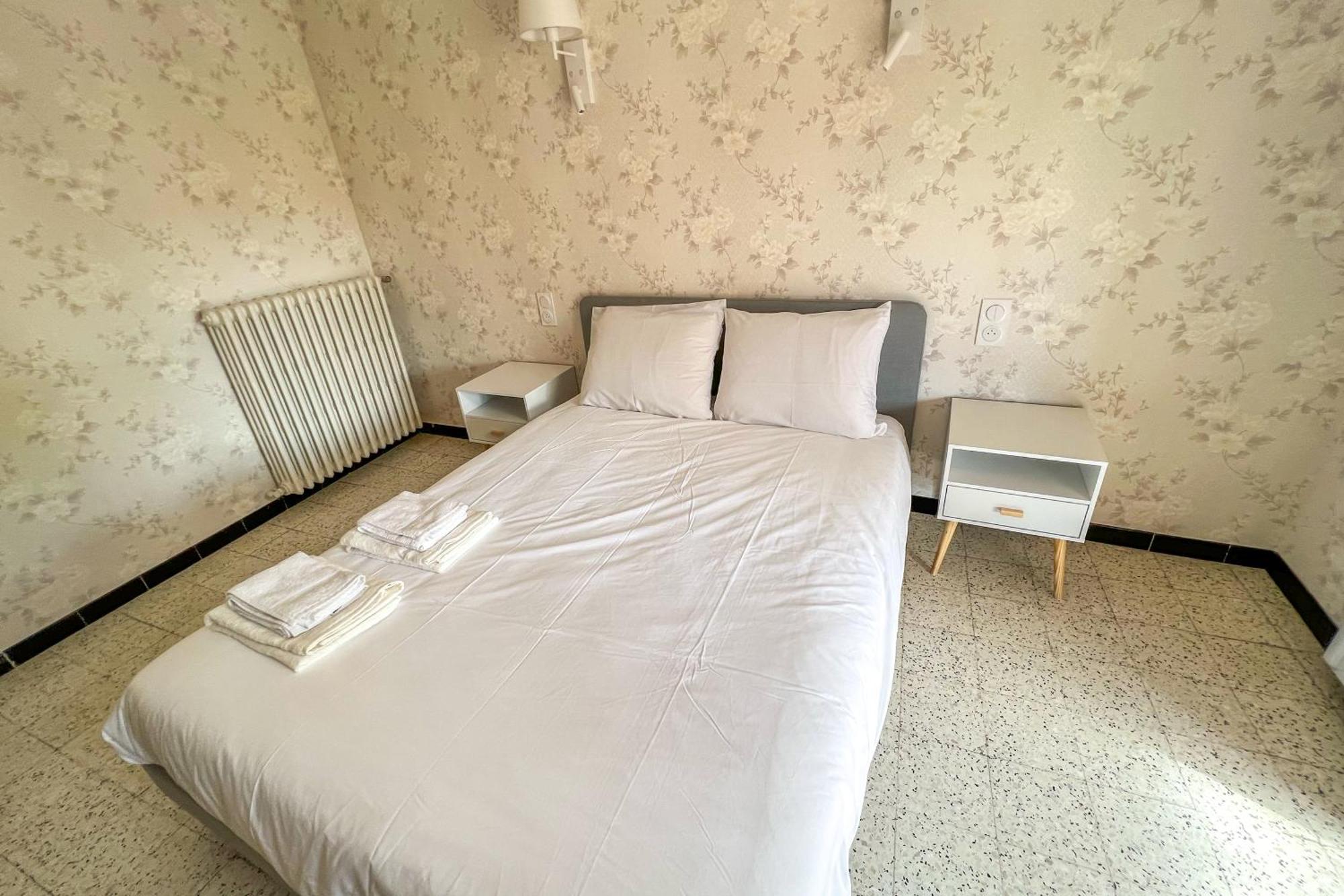 Free Car Parking - Garden - Close To Ramparts Ferienhaus Avignon